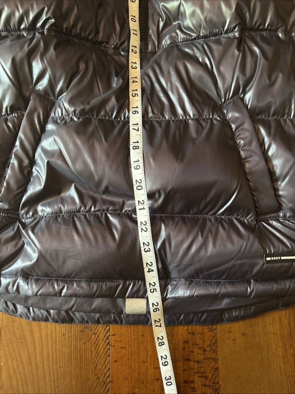 DKNY Sport Gray Down Shiny Puffer Vest New Size Small Sling Hiking Walking - Picture 10 of 10